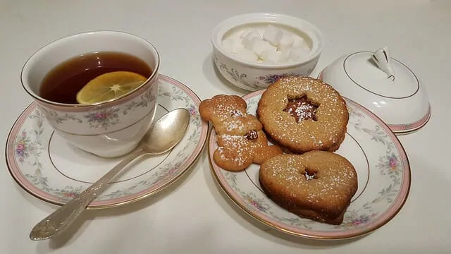 紅茶とお菓子